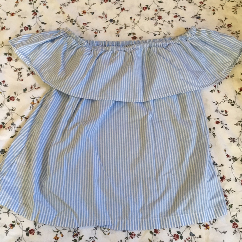 H&M off the shoulder top